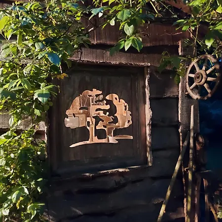 Jardin Rêveur La La Tête Dans Les étoiles 3* Gesves