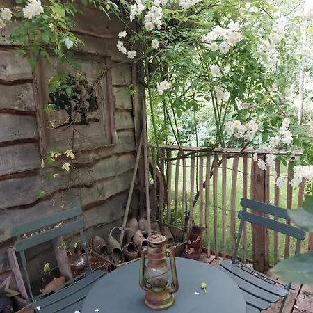 B&B Jardin Reveur La La Tete Dans Les Etoiles 3*